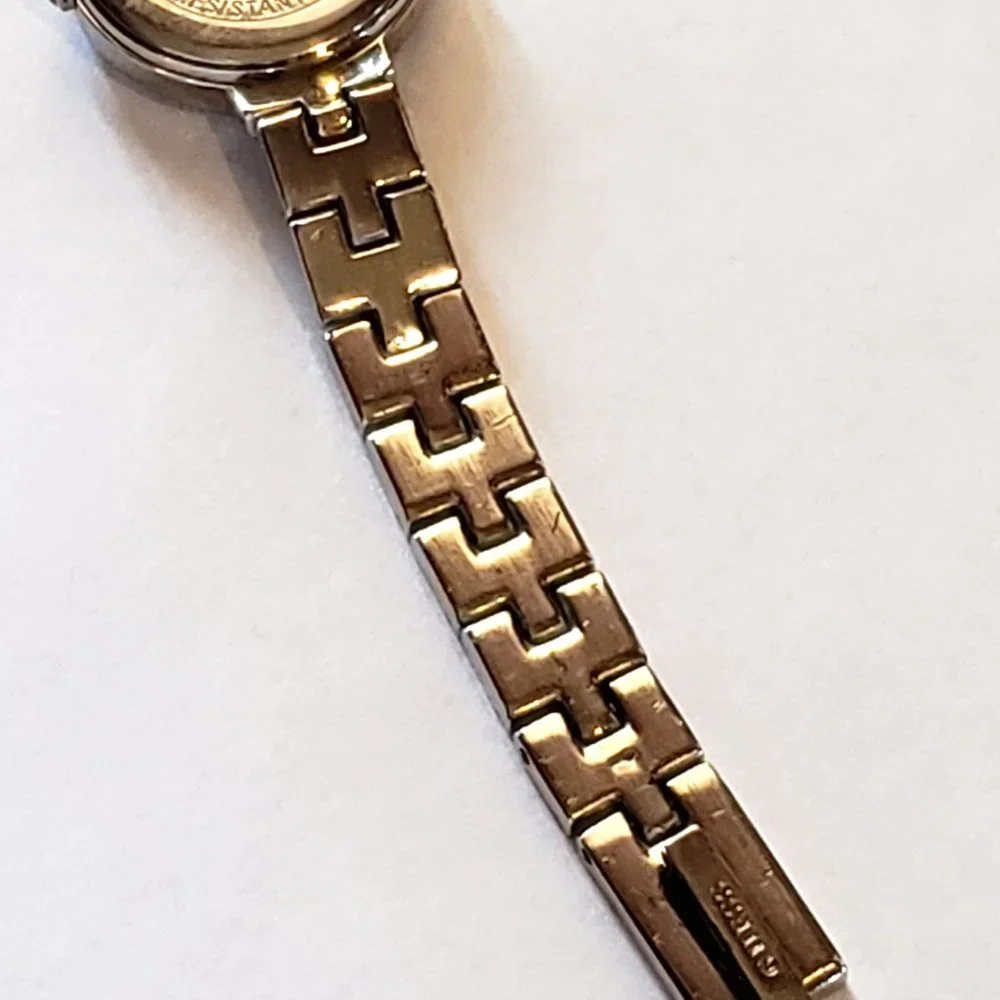GUESS Two Tone Quartz Gold Silver Band White Face Easy to Read Ladies Watch